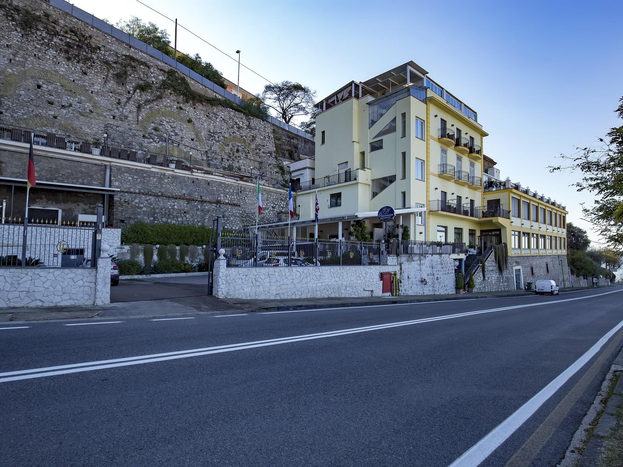 La Panoramica Hotel Castellammare di Stabia Exterior foto